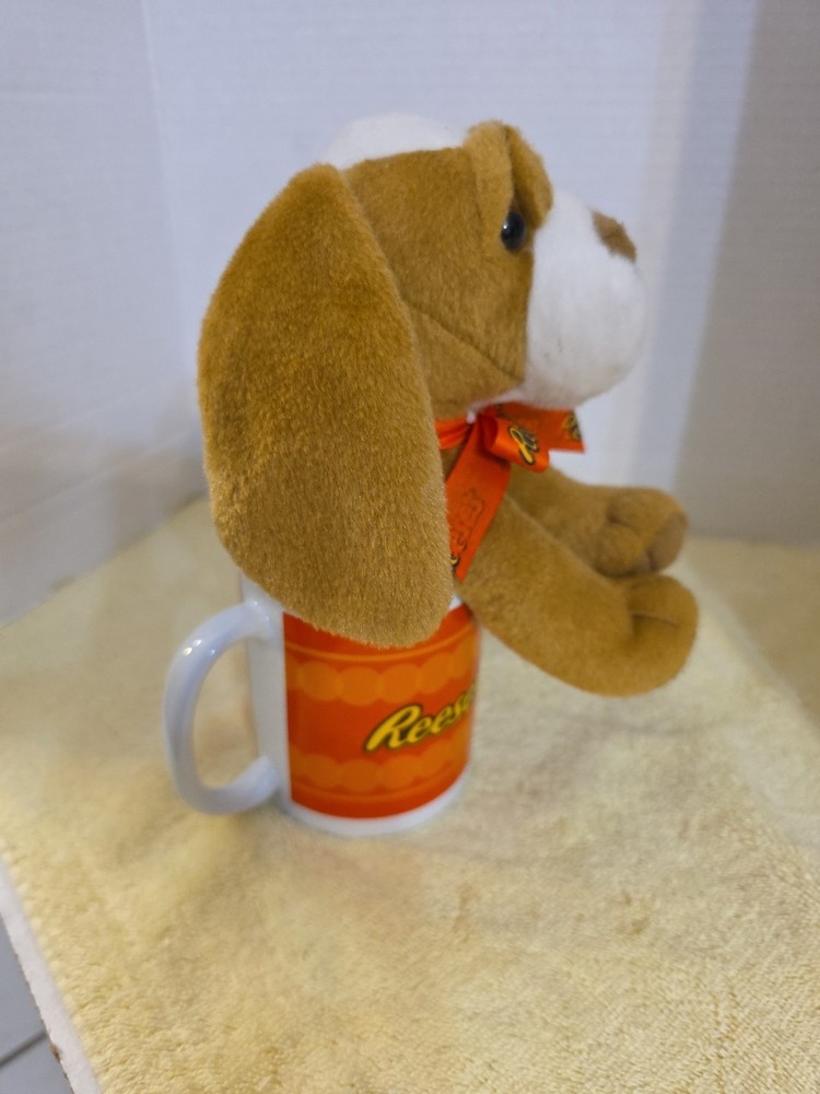 Reeses Pieces Coffee Cup With Plush Brown Dog