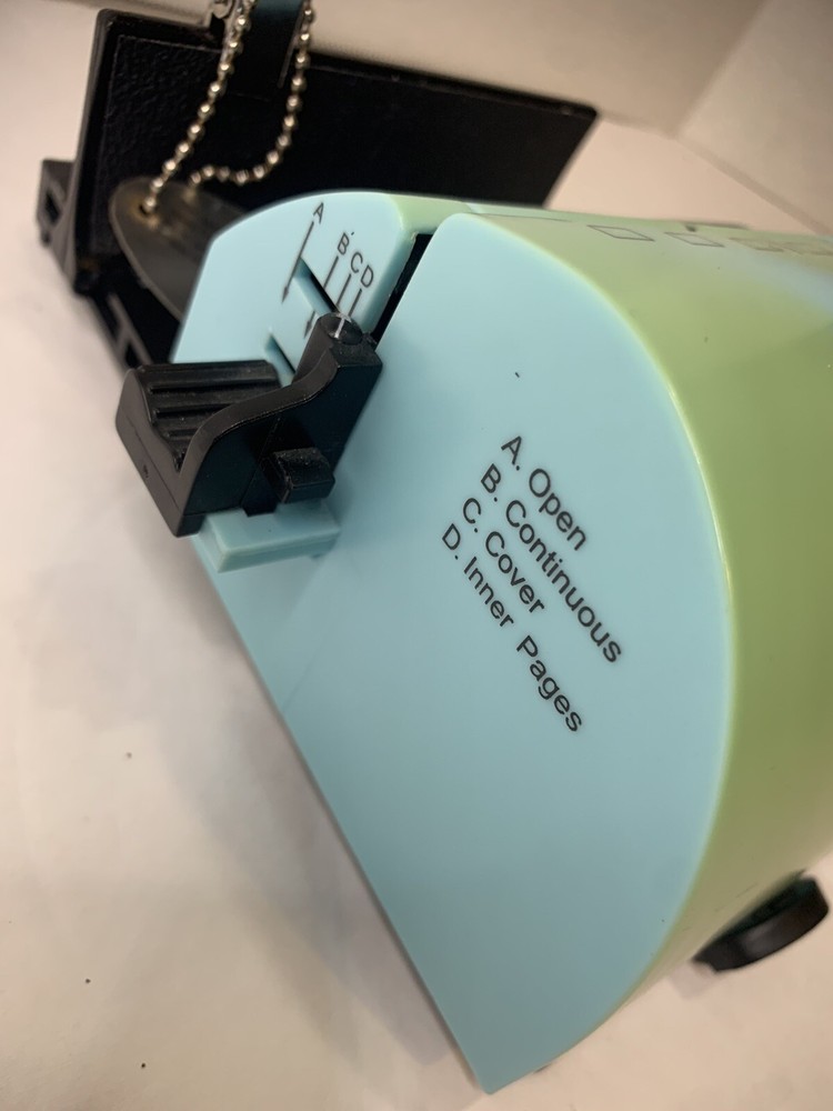 ZUTTER Innovative Products Bind It All Personal Binding System Baby Blue