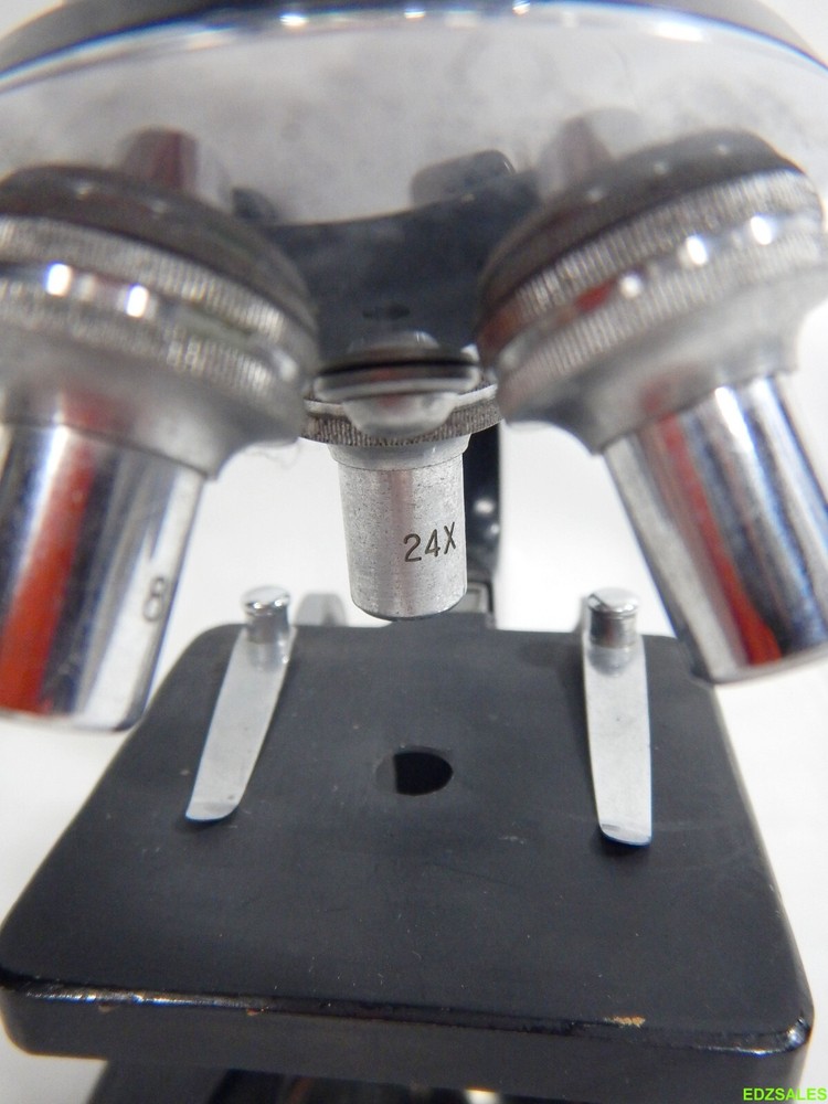 Unitron 300X Compound Microscope w/ 3 Objective Lenses