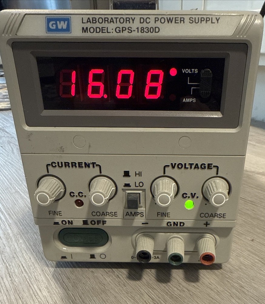 INSTEK GPS-1830D LABORATORY DC Power Supply