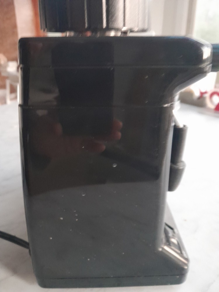 FARBERWARE Espresso Cappuccino Maker Model L2000 BRAND NEW