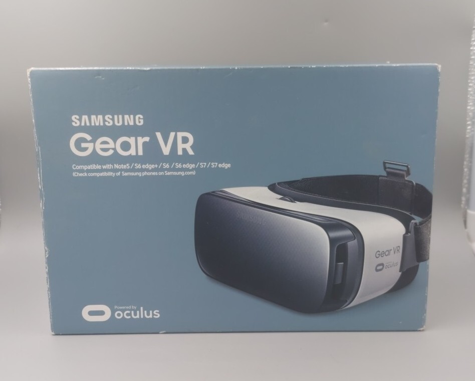Samsung Gear VR Powered by Oculus - New, Open Box