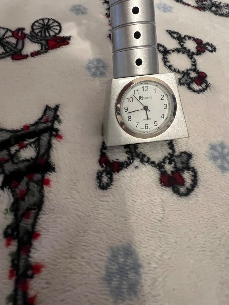 Miniature Lighthouse Custom Mini Silver Alloy Lighthouse Table Clock