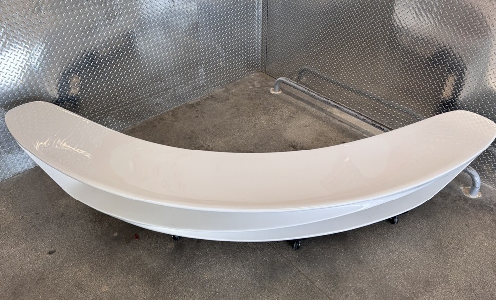 Established and Sons, Amanda Levete/Future Systems Drift Bench White