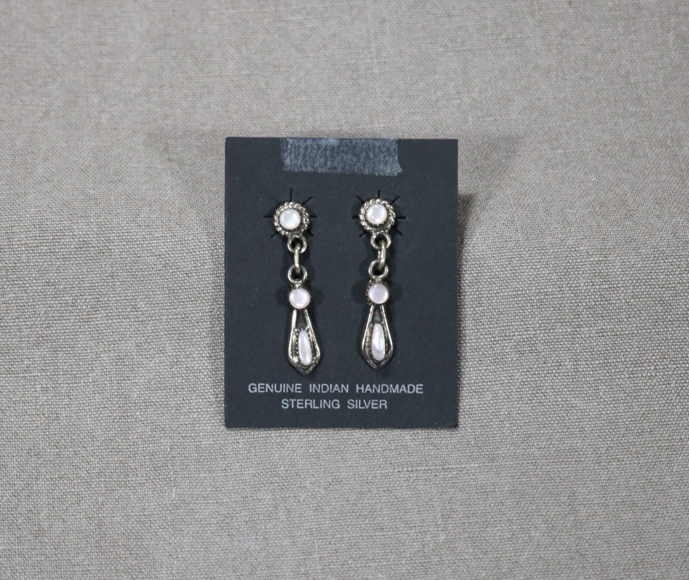 Handmade 925 sterling silver MOP native dangle earrings