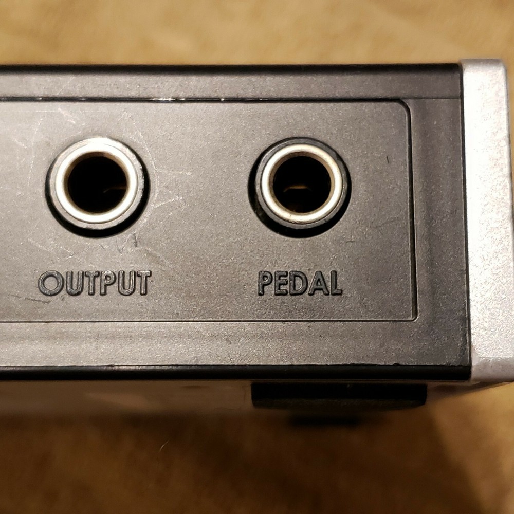 Korg AX3G Delay Overdrive Distortion Ship Wide Wide