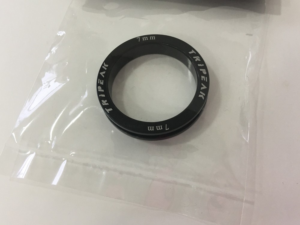 Tripeak 7mm x 30mm Spacer #EMA-BB-A30 (Black)