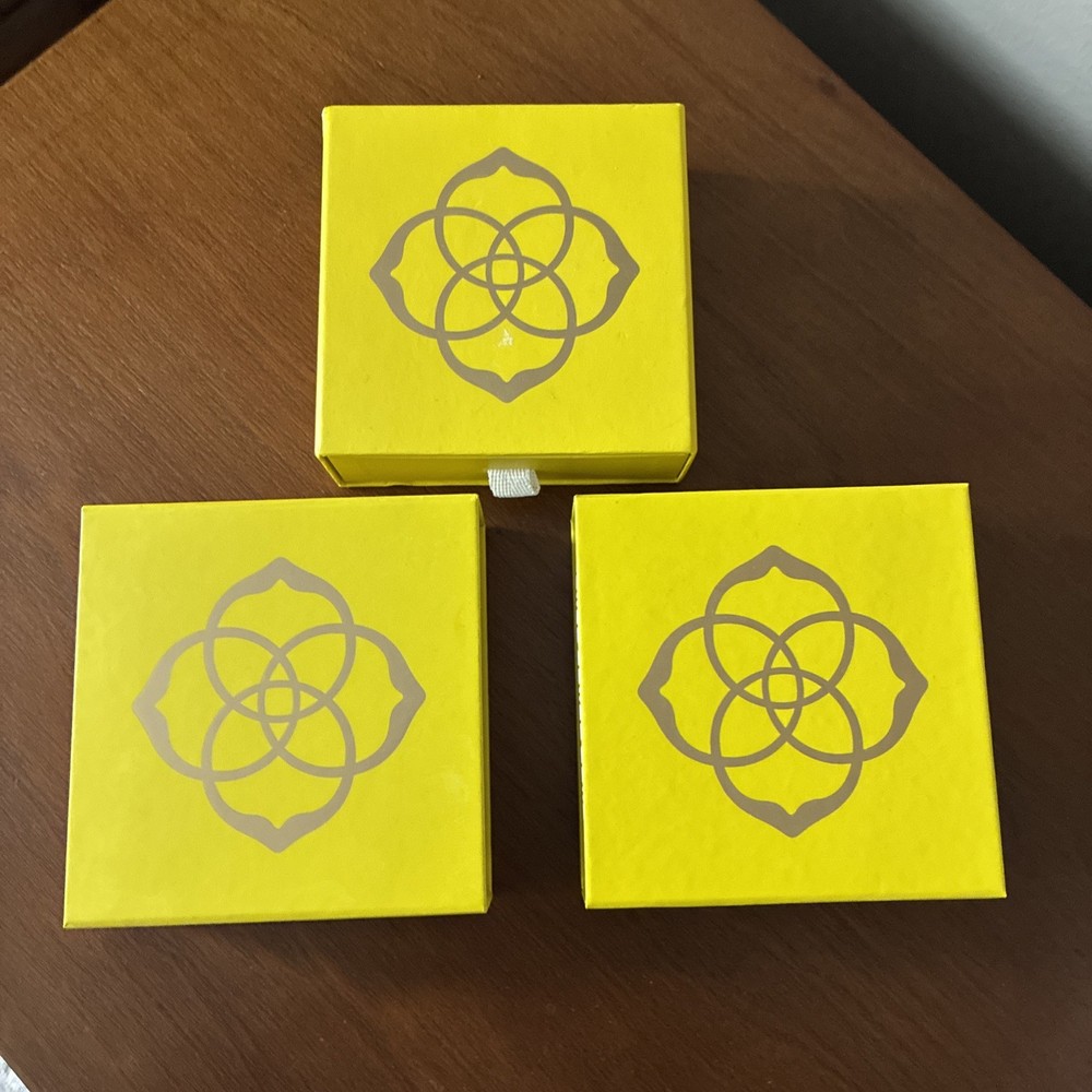 Kendra Scott (Empty) Boxes with Pouch - Gift Display/Storage-Lot Of 3