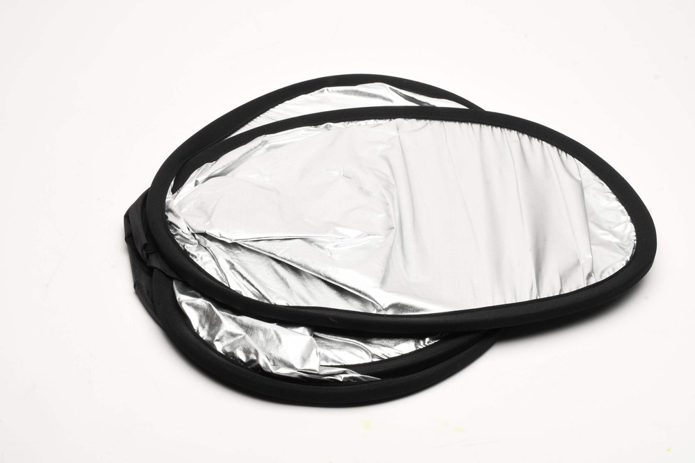 Visual Departures Flex Fill Silver / Black ~40"