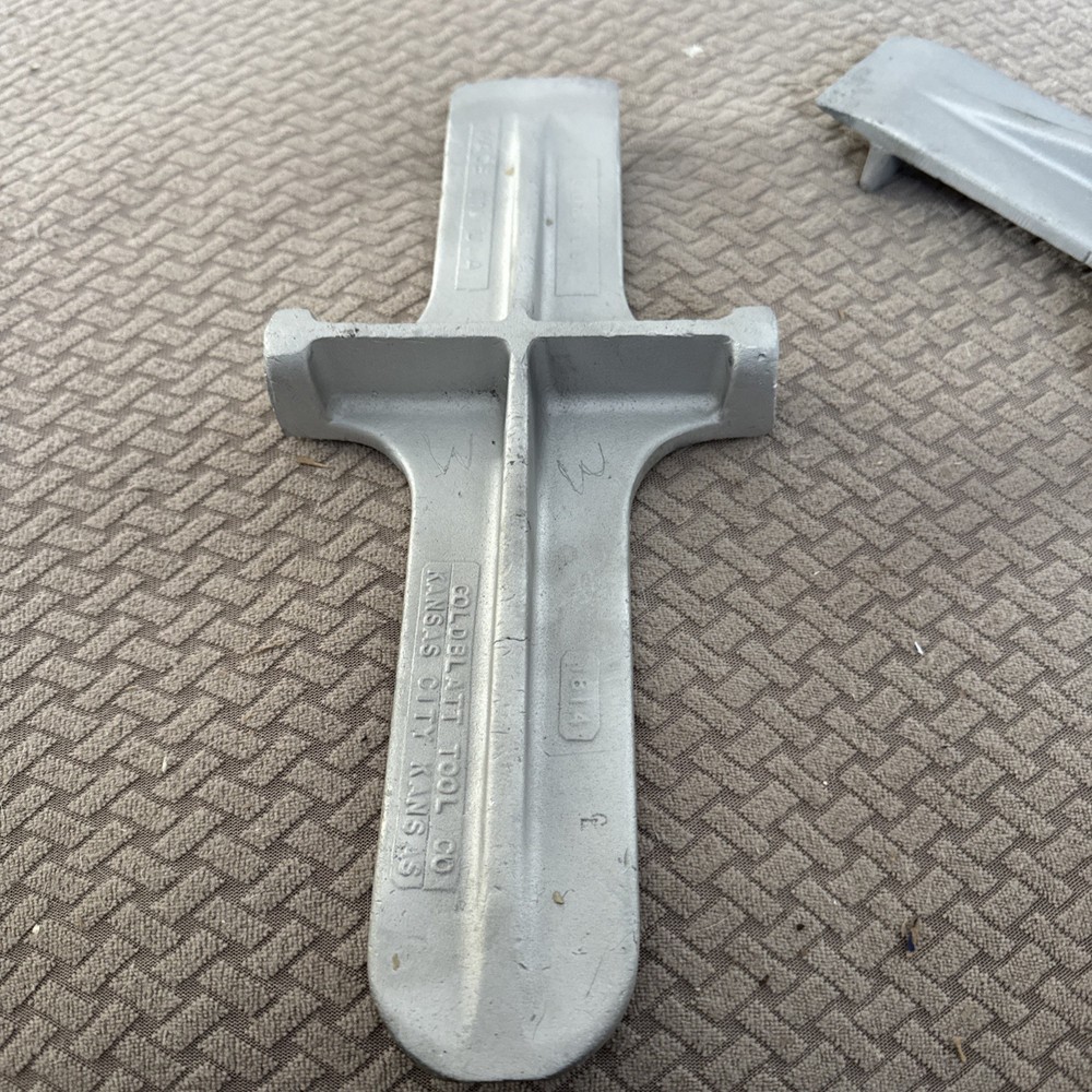 Drywall Tools Goldblatt USA & Unbranded Metal