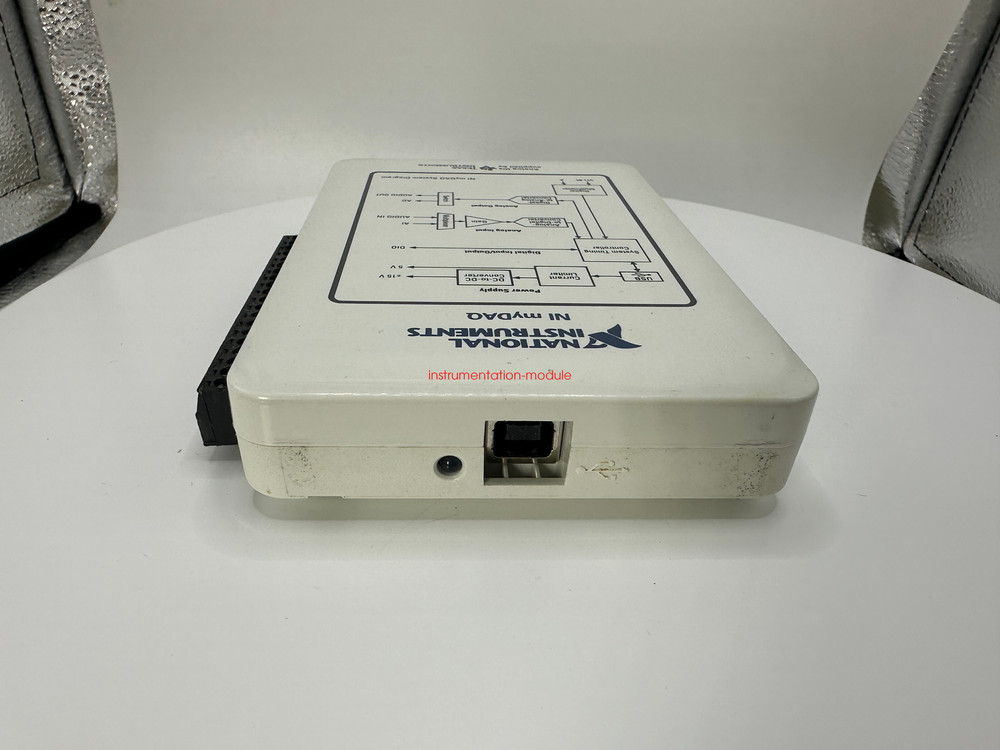 NI myDAQ Data Acquisition Analog Input Output Digital I/O Test passed spot