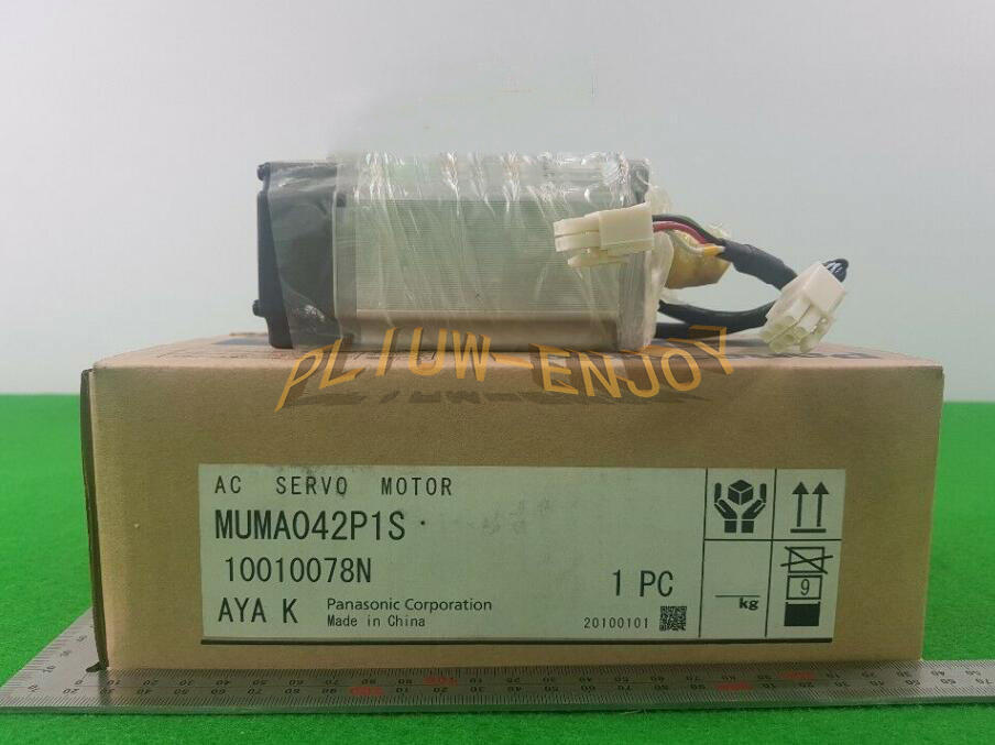 1PCS NEW Panasonic Servo Motor MUMA042P1S