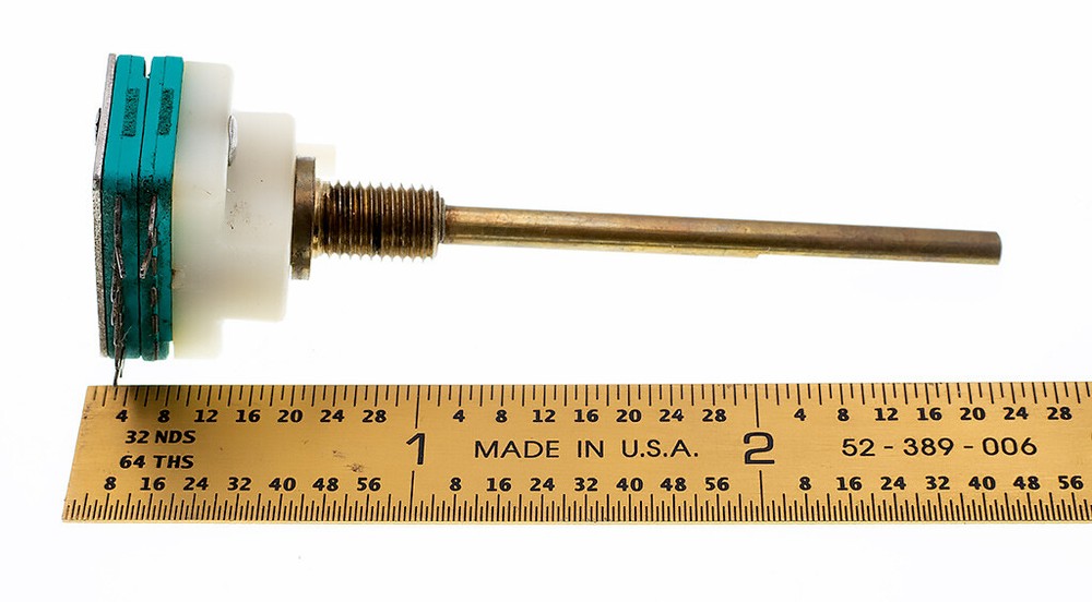 Stackpole 2592937010 - 1 Pole/12 Position Rotary Encoder PCB Mount, NOS