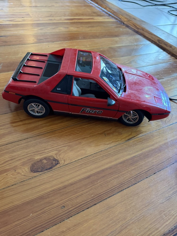 Vintage Fiero Gt Remote Control Car tested ***not working