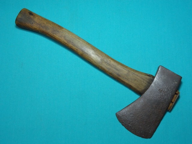 True Temper Tomahawk Hatchet Axe w/ Original Handle Belt Camp Trapping Ax No. TH
