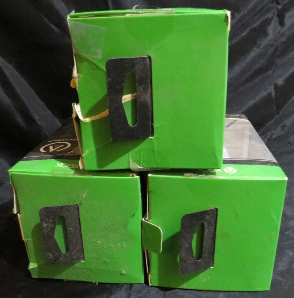 3 EMPTY BOXES*** Xbox One and Windows 10 , wired and enhanced wired