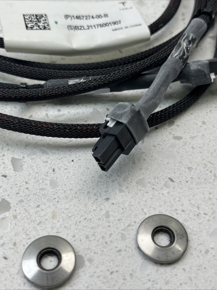 1467274-00-B Tesla Cord