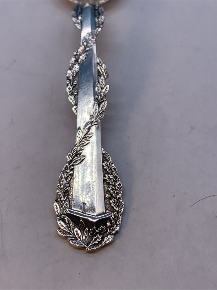 Antique Sterling Silver Washington Monument Souvenir Spoon