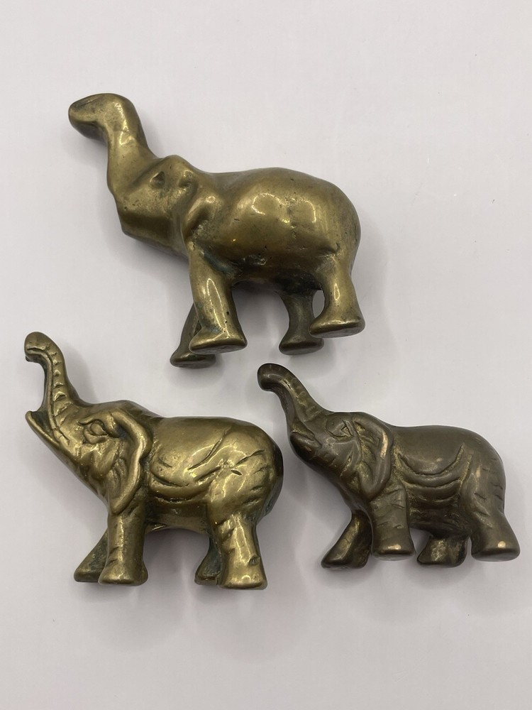Three Miniature Brass Elephants In Graduated Sizes