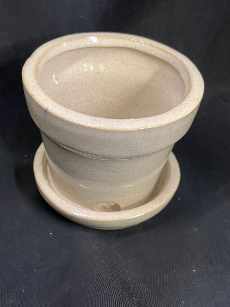 SMALL VINTAGE GLAZED POTTERY FLOWER POT 3.25”