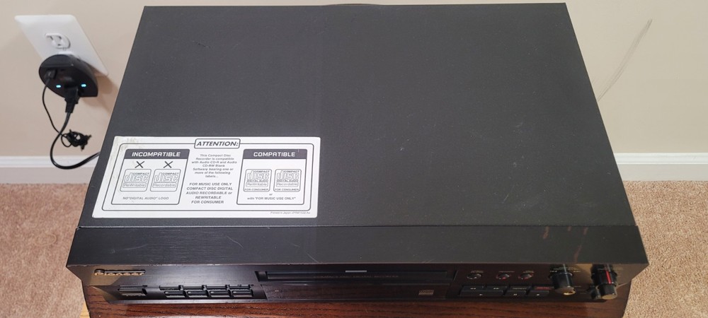 Pioneer PDR-509 Compact Disc CD Recorder. Tested, Works Great, Read..