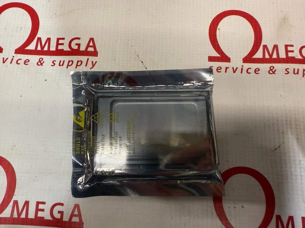 Genuine Cisco UGB35BOS2000-CISCO 2GB PC ATC FLASH DISK