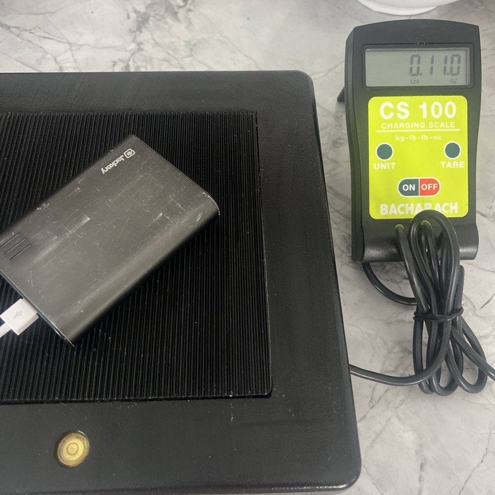 Bacharach CS100 Electronic Refrigerant Charging Scale With Case