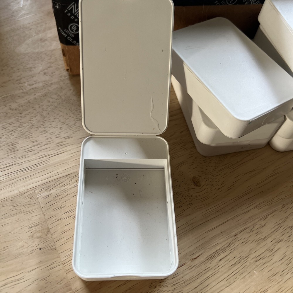 Crafting Containers 3”x2”x1/2”. 72 Total Containers