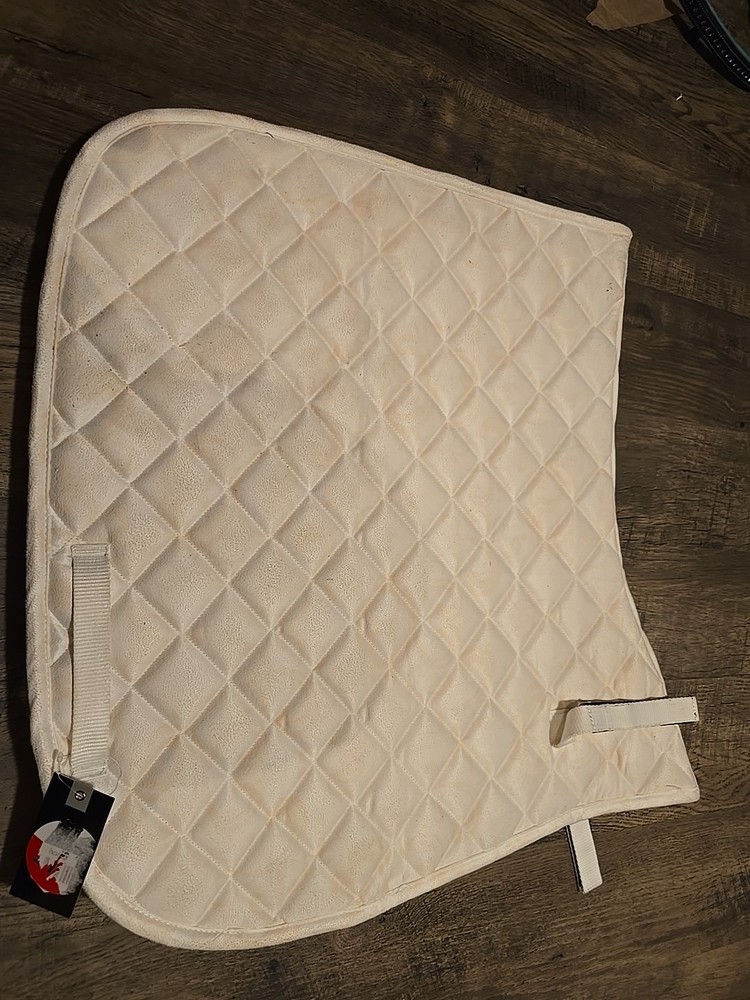 dressage saddle pad