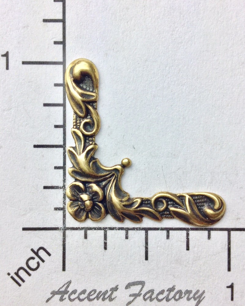23583 4 Pc. Brass Oxidized Victorian Corners Finding
