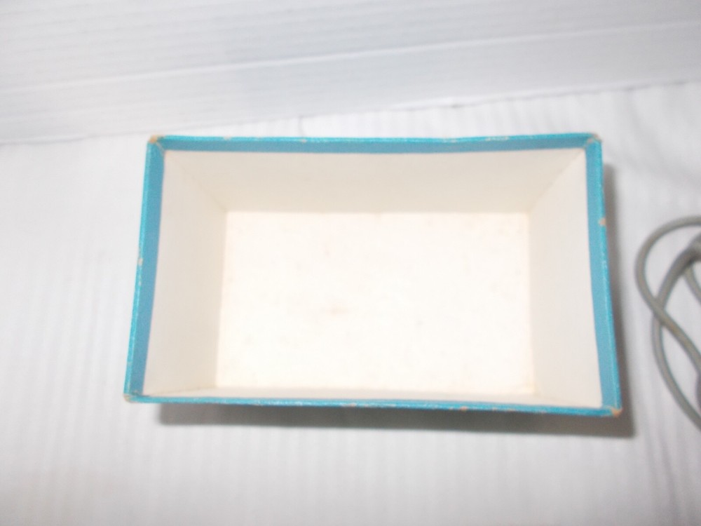 Vintage ARGONNE Dynamic Microphone AR-16 - Nice condition - UNTESTED -