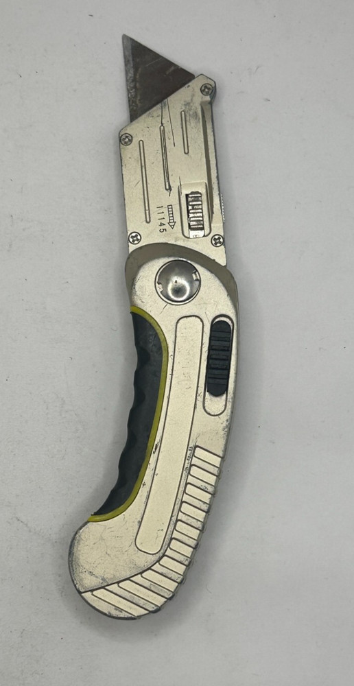 IVY Classic 11145 Hinge-Loc Folding Utility Knife