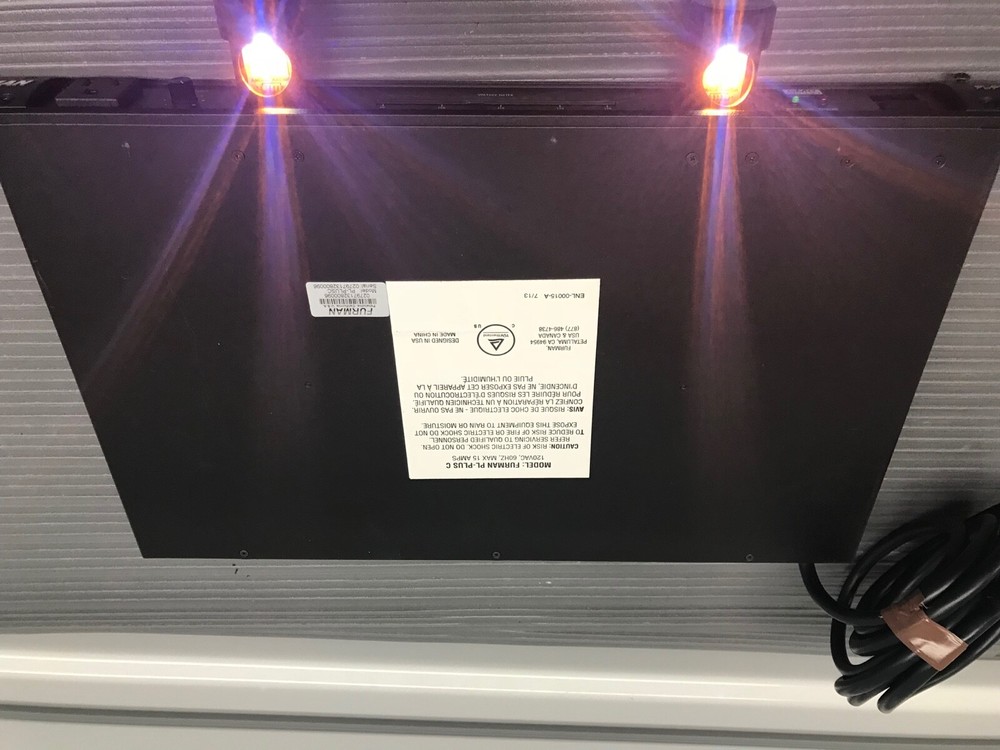 Furman PL-PLUSC 1 Space Rackmount Power Conditioner with Lights Voltmeter