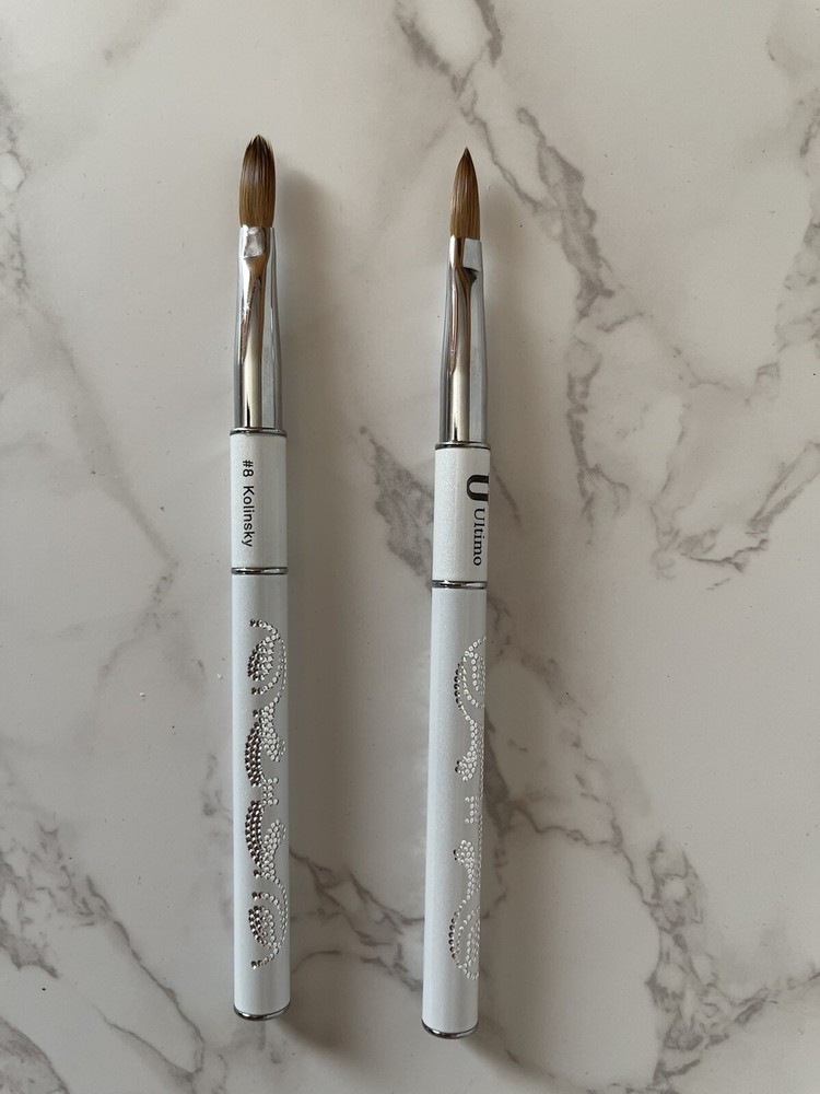 Ultimo Nail brush  #8 Blanco 100% Kolinsky 413675