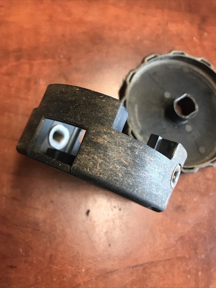 Use OEM Part Head Housing Assy for Dewalt DCST922 20V BrushlessString Trimmer