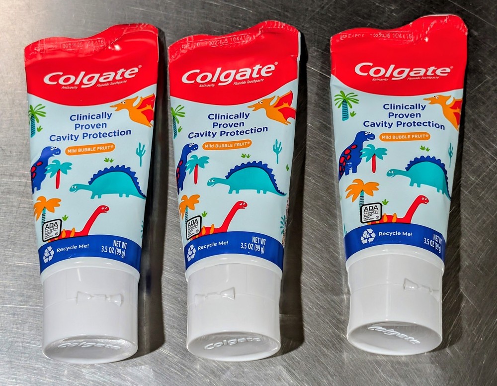 3 x Colgate Kids Dinosaur Toothpaste Mild Bubble Fruit 3.5 oz/ea