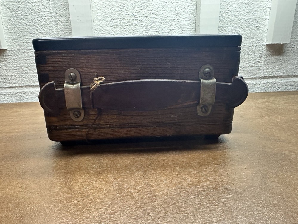 Vintage Yew Voltmeter Untested