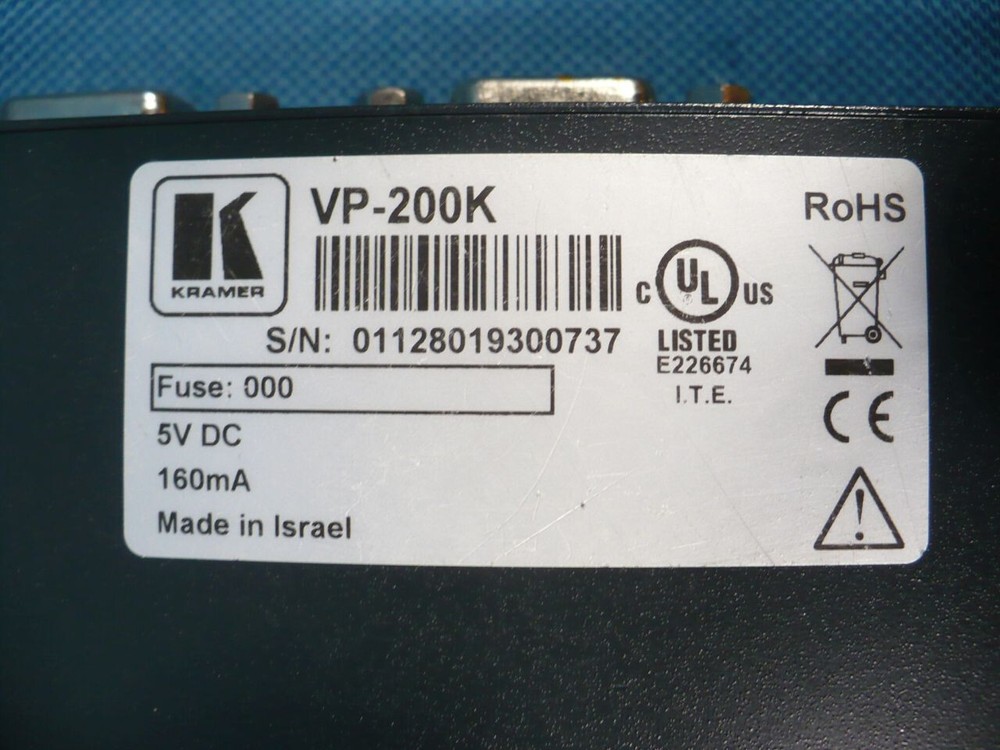 Kramer Tools VP-200K 1:2 High Resolution UXGA DA Distribution Amplifier