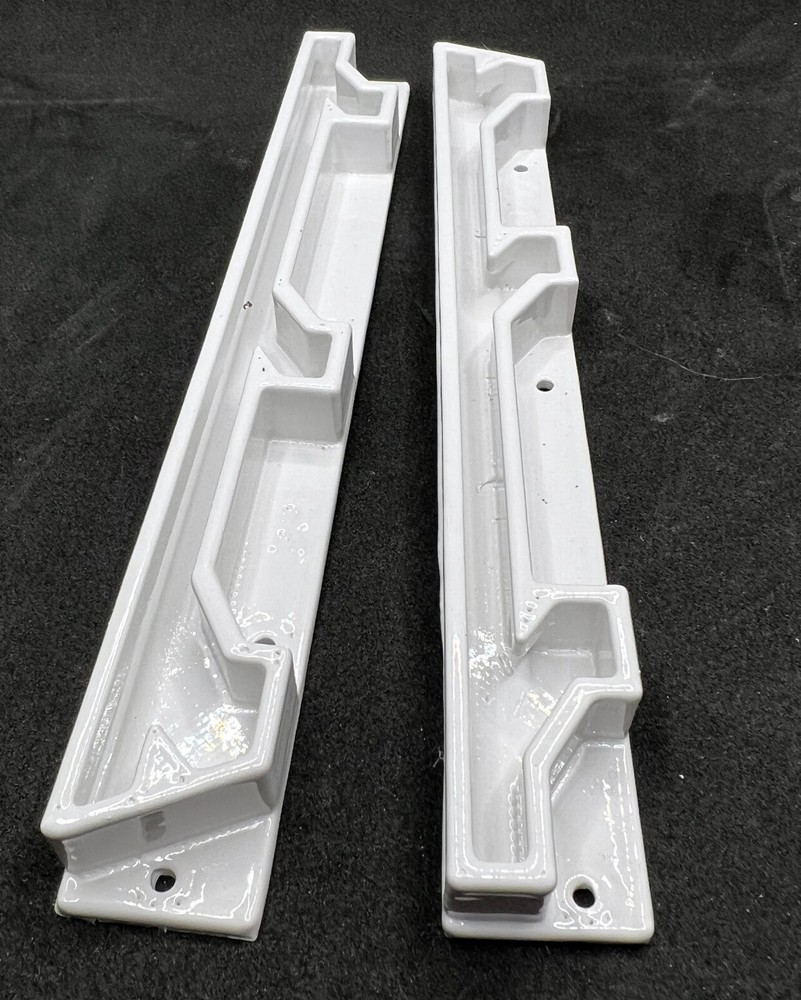 Airstream Window Positioner Guides  Set of 2  Right and Left   Like New