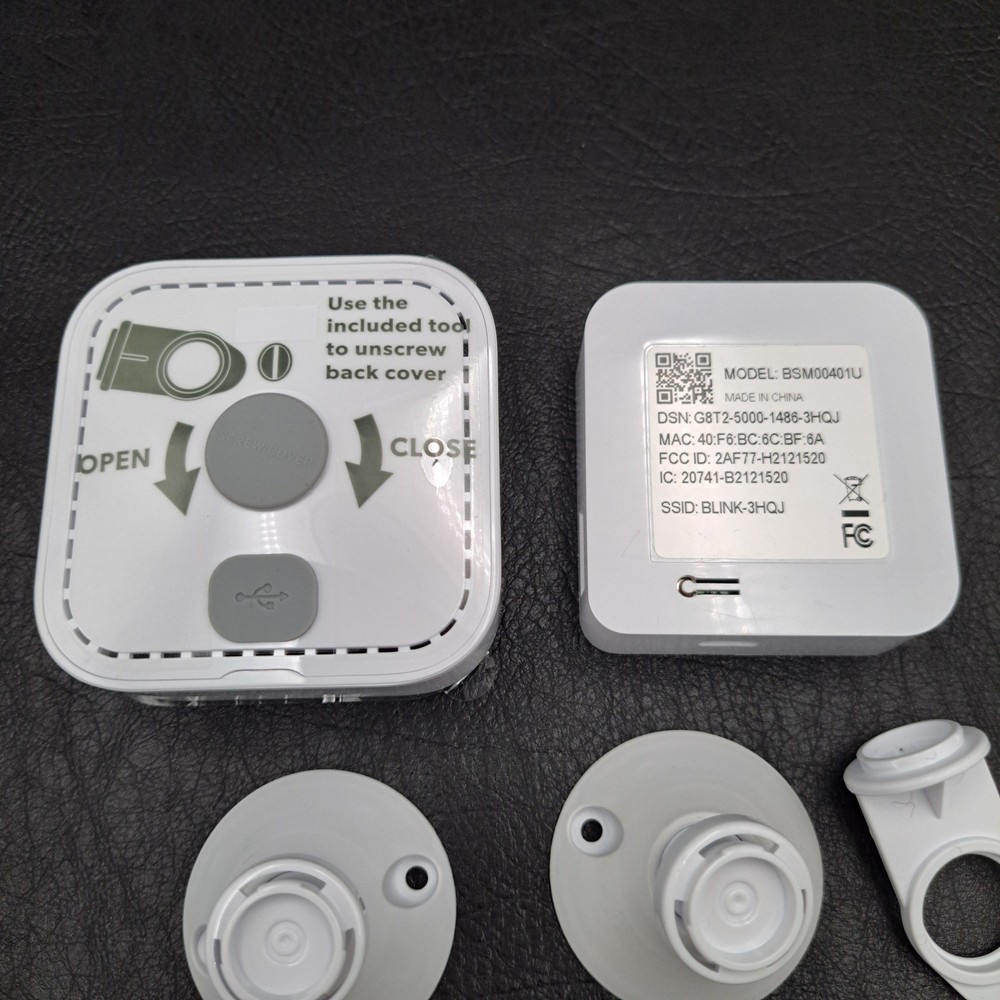 Blink Indoor Security Camera System with Sync Module 2 White BSM00401U HD Video