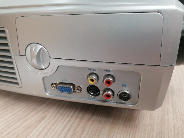 Clearco - LCD Projector HD9000 - Boxed - Unit Only