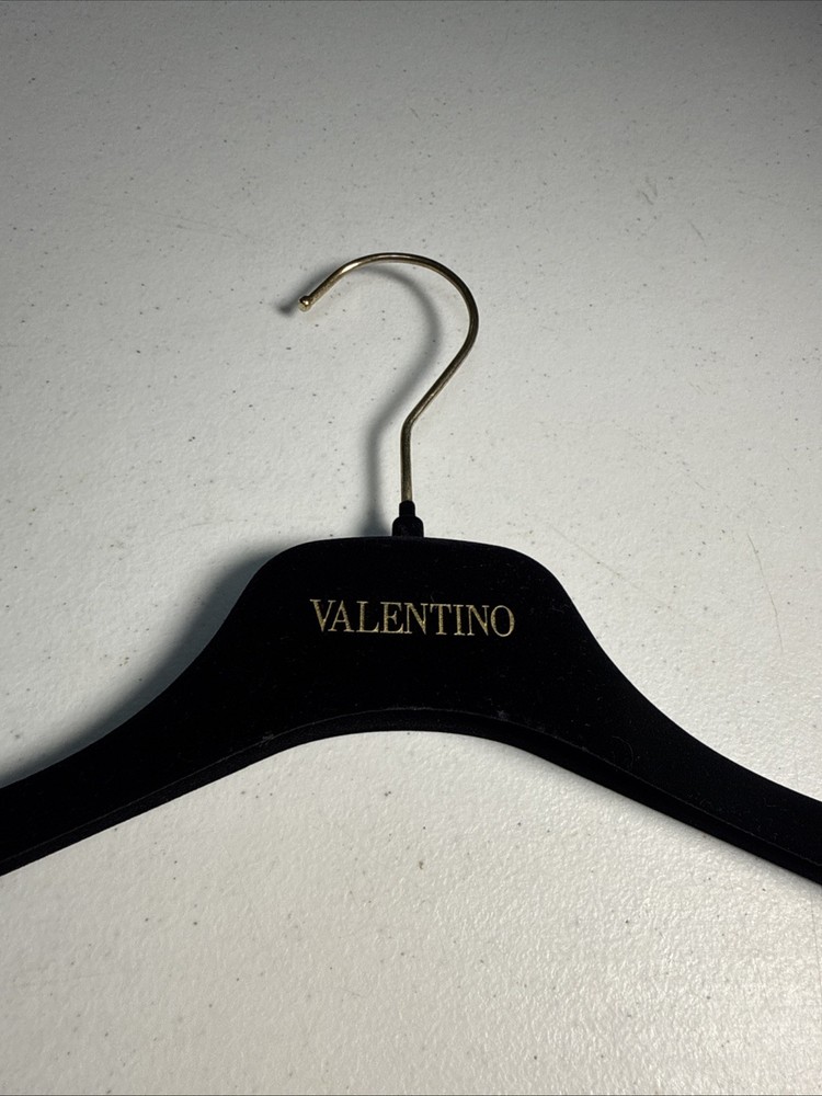 Authentic Luxury Hangar - Valentino,