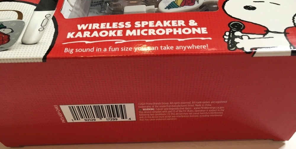 PEANUTS SNOOPY PUFFY COAT WIRELESS SPEAKER & KARAOKE MICROPHONE SET NIB