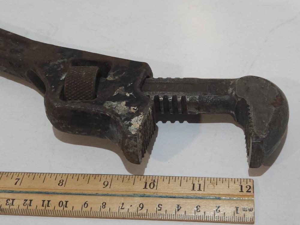 Vintage Ushco Lawson 14" Offset Pipe Wrench