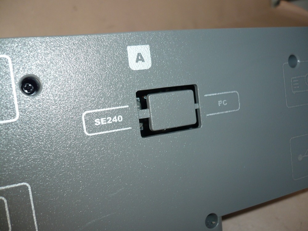 SMART Tech Assembly Extended Connect Panel for UX60/UF75 Projector 20-01169-20