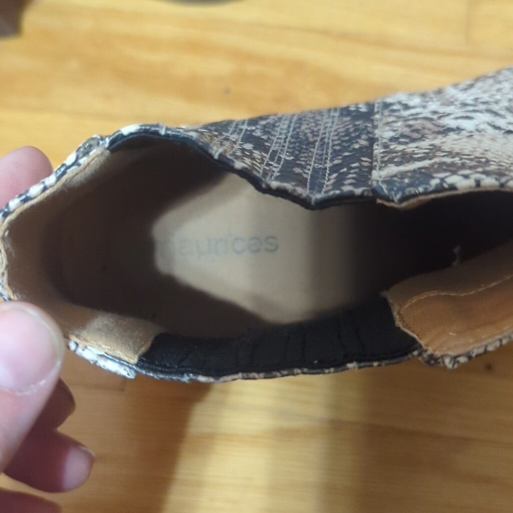 Maurices Ruby bootie size 7 snakeskin