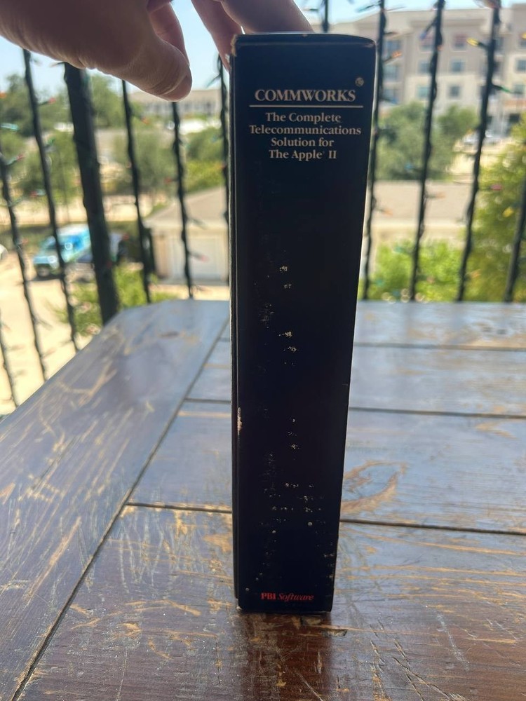 COMMWORKS PBI software Apple II Macintosh. Tlecommunications Solution 1986 year