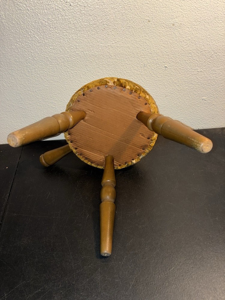 Vintage 3 Legged Cushioned Milking Stool Solid Wood with Handle