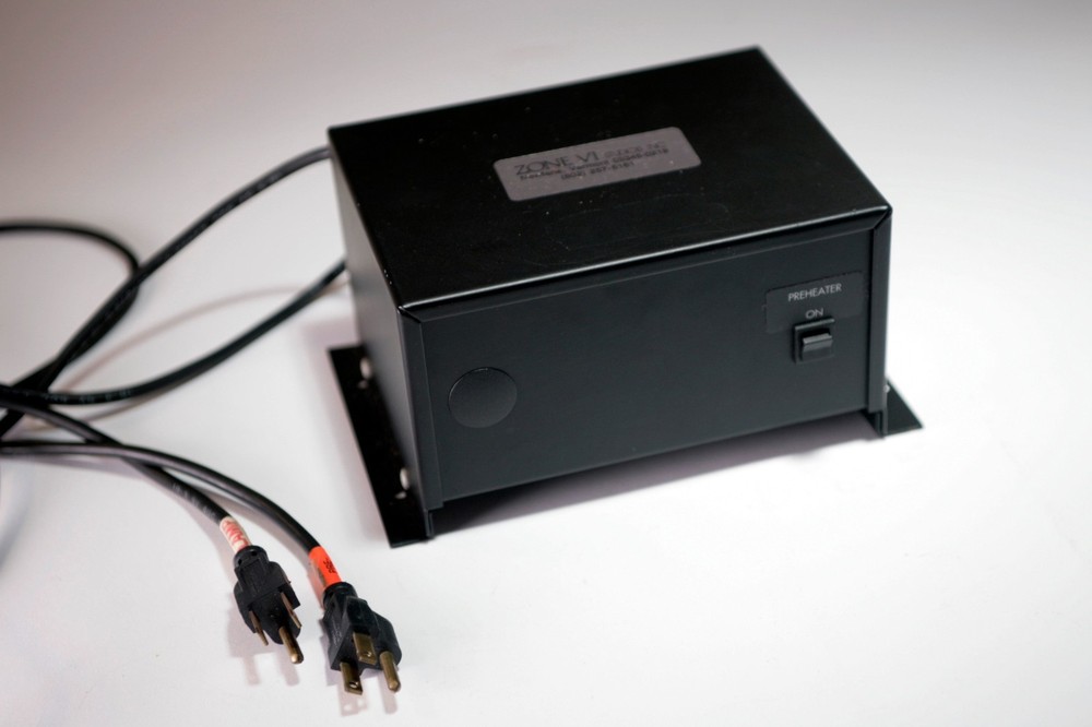 Zone VI Studios Preheater for Cold Light head high voltage stabilized power unit