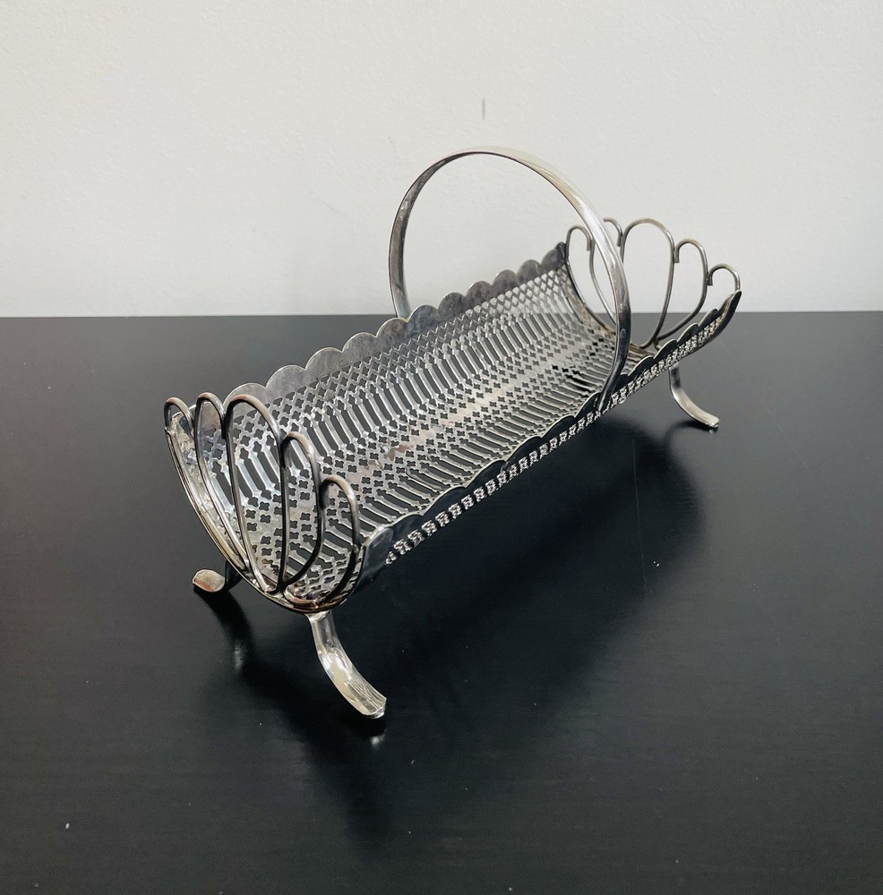 VTG Silver Plated Reticulated Decorative Biscuit, Cracker Caddy